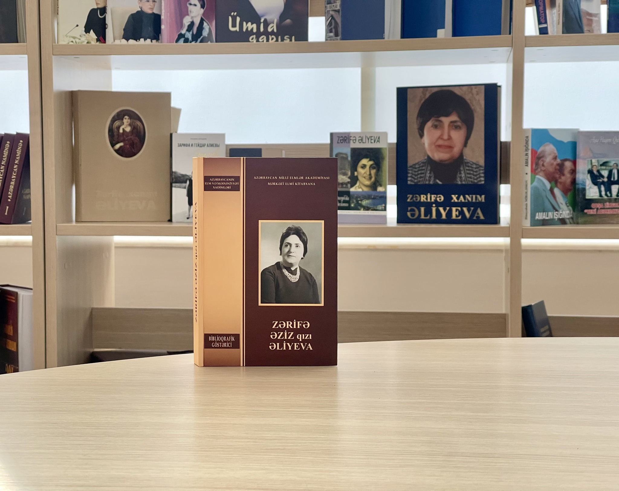 MEK tərəfindən görkəmli alim və oftalmoloq Zərifə Əliyevanın biblioqrafik göstəricisi hazırlanıb